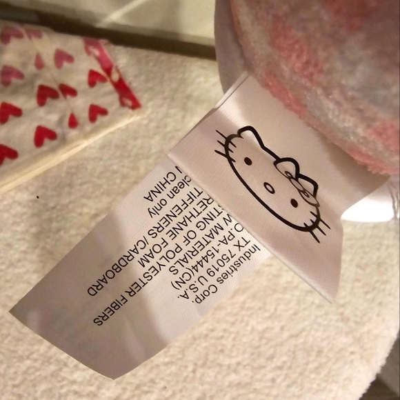 Sanrio Hello Kitty Easter Bunny Musical Side Stepper Plush Greeter Spring - Picture 4 of 4